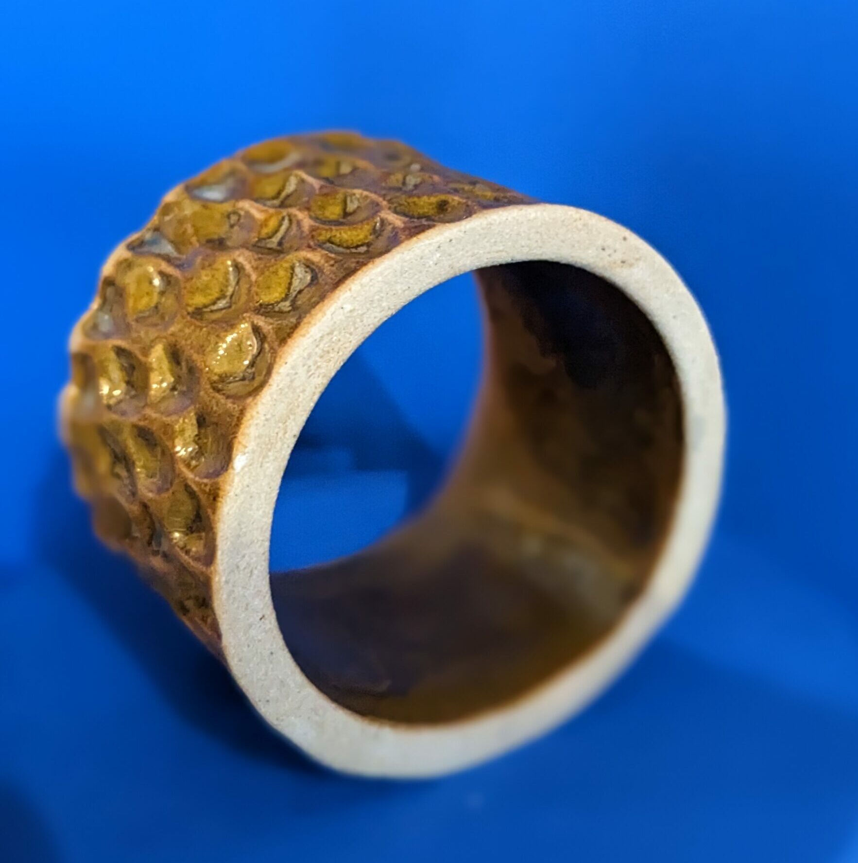 rond de serviette ecailles beigedore (1) rond de serviette ecailles beigedore (1)