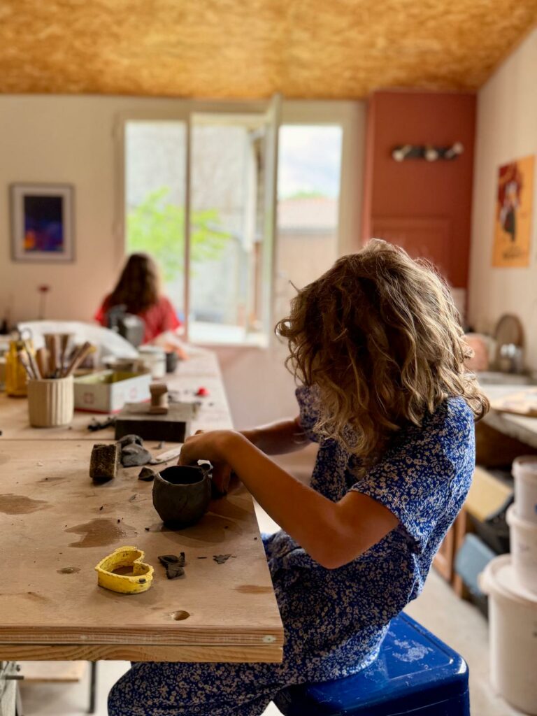 Ateliers de poterie pour enfants à Saint-Laurent-de-Neste